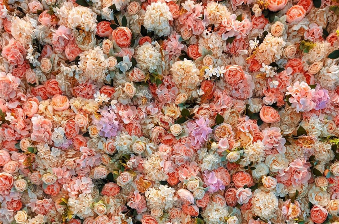 Blomstret tapet – Giv dit rum liv og farve