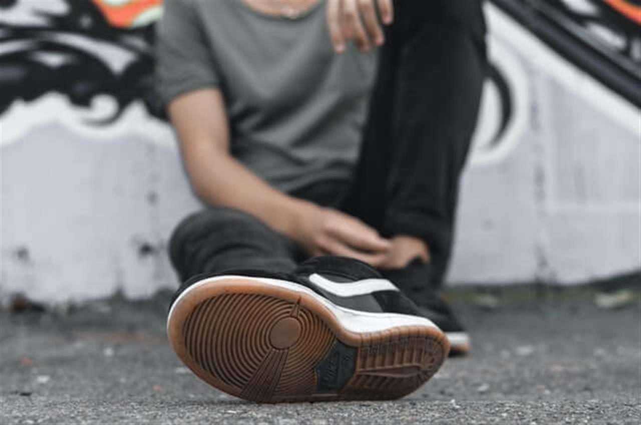 Effektiv rengøring af sko med Skorens.dk